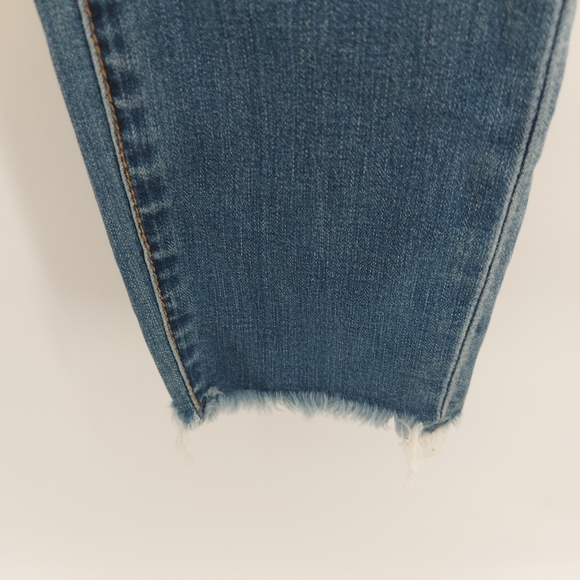 ARTICLES OF SOCIETY Carly Cropped Skinny Jeans - Picture 5 of 9